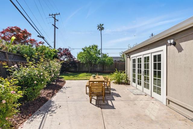 4882 Sutcliff Avenue, San Jose CA: https://media.crmls.org/mediaz/5f155eb9-0ff5-4b1e-b21b-0a87eeb968b0.jpg
