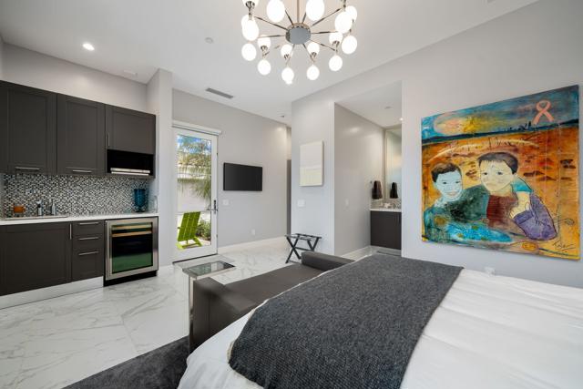 80840 Via Portofino, La Quinta CA: https://media.crmls.org/mediaz/5f156f06-5c2e-4633-b79a-db594be5e6c0.jpg