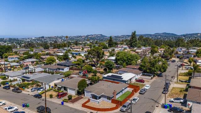 2950 Union Avenue, Hayward CA: https://media.crmls.org/mediaz/5f15d96c-7f8c-4764-8e37-47fcf685b962.jpg