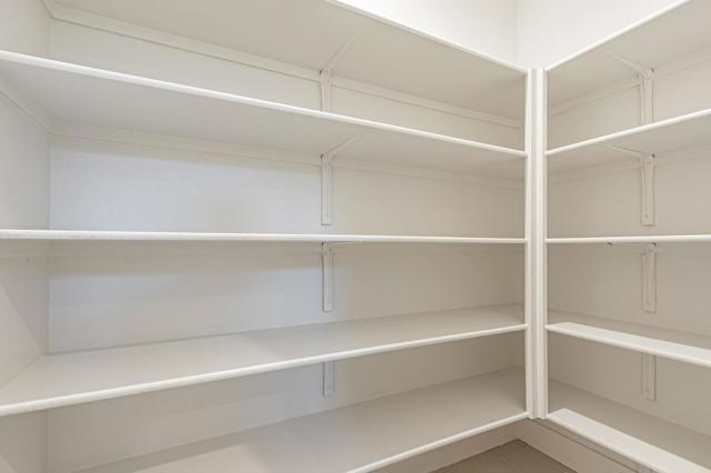 13124 Sepulveda Circle, Los Gatos CA: https://media.crmls.org/mediaz/5f18ca79-7724-4168-95bf-ccbff93337dc.jpg