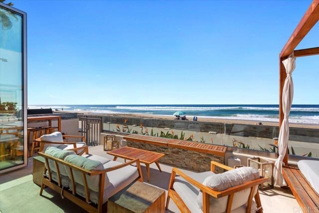 Detail Gallery Image 31 of 57 For 3709 Ocean Front Walk, San Diego,  CA 92109 - 3 Beds | 3/1 Baths