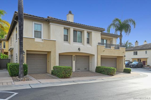 2641 Bellezza Dr, San Diego CA: https://media.crmls.org/mediaz/5f1911b2-20e2-4308-abe9-68176b00dfa9.jpg