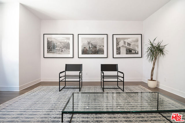 1400 N Fuller Avenue, Los Angeles CA: https://media.crmls.org/mediaz/5f191bcf-dc44-4945-8578-c4b6b9f102ab.jpg
