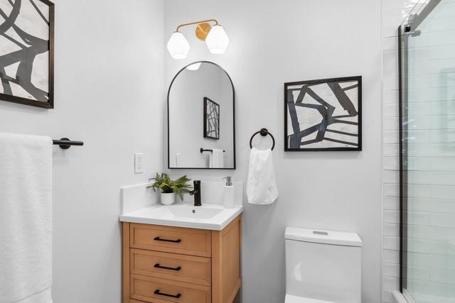 Detail Gallery Image 17 of 26 For 4947 Luna Dr, Oceanside,  CA 92057 - 3 Beds | 2 Baths