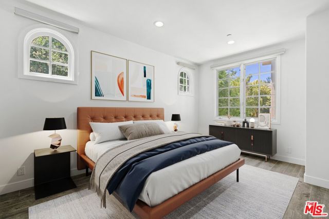 14100 Dickens Street, 8 photo 3
