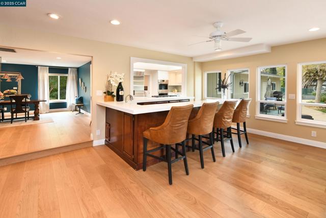2200 Tice Valley Blvd +3BR ADU, Walnut Creek CA: https://media.crmls.org/mediaz/5f1b5d70-bc6f-44d8-aaa8-732f5383405b.jpg