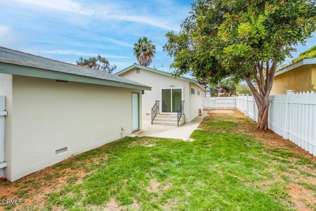 3904 Jefferson Street, Carlsbad CA: https://media.crmls.org/mediaz/5f1b9a32-6bb4-4825-ab5a-3e254eee8892.jpg