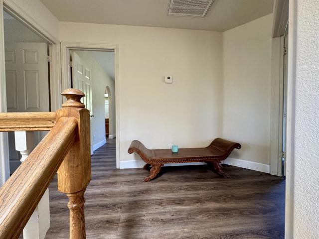 16898 Whispering Oaks Lane, Ramona CA: https://media.crmls.org/mediaz/5f1cade7-f428-42a4-9d43-0757b03ab11c.jpg