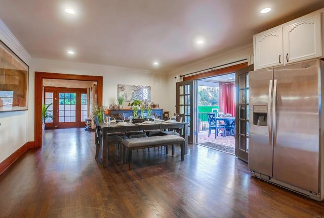 Detail Gallery Image 17 of 48 For 3217 Goldsmith St, San Diego,  CA 92106 - 5 Beds | 4 Baths