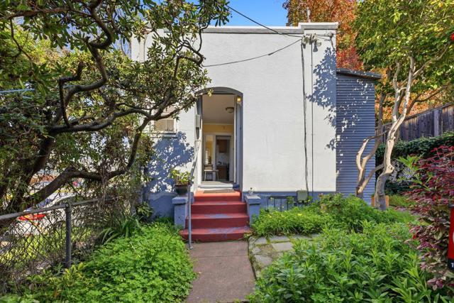 Image 1 of 31 For 1813 Sacramento St