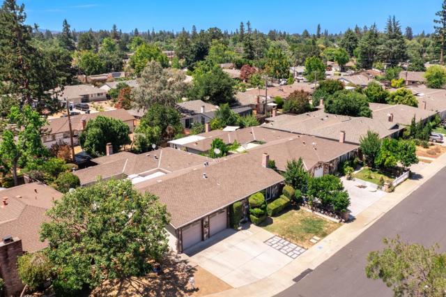17541756 Plaza Court, Mountain View CA: https://media.crmls.org/mediaz/5f1e899e-4571-43ed-85f4-ab5e3aac36b6.jpg
