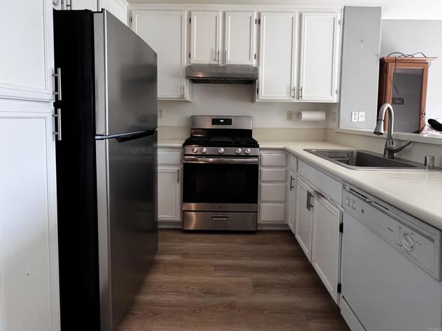 506 62nd Street, San Diego CA: https://media.crmls.org/mediaz/5f1f3b3b-822e-4a57-97bb-77dcd0d479ca.jpg
