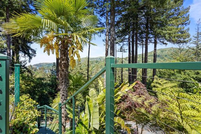 20420 Idylwild Road, Los Gatos CA: https://media.crmls.org/mediaz/5f2016d2-a4bb-4e38-8780-6b6dbdbb27cf.jpg