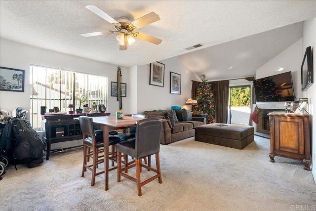 Detail Gallery Image 13 of 19 For 6956 Sandpiper Pl, Carlsbad,  CA 92009 - 2 Beds | 2 Baths