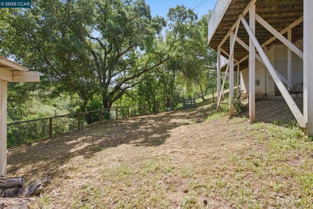 3648 Morgan Territory Rd, Clayton CA: https://media.crmls.org/mediaz/5f21ab2b-25e5-49aa-8b98-f968601444d0.jpg