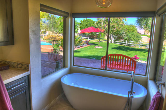 Soak tub view