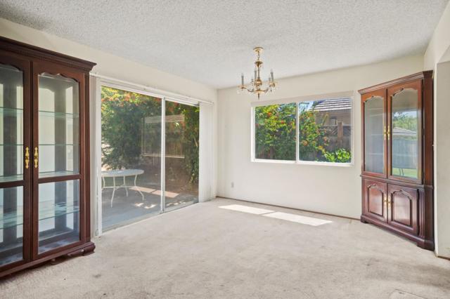 22709 Picador Drive, Salinas CA: https://media.crmls.org/mediaz/5f22cb1d-e177-429f-bfc7-cf711cf82634.jpg