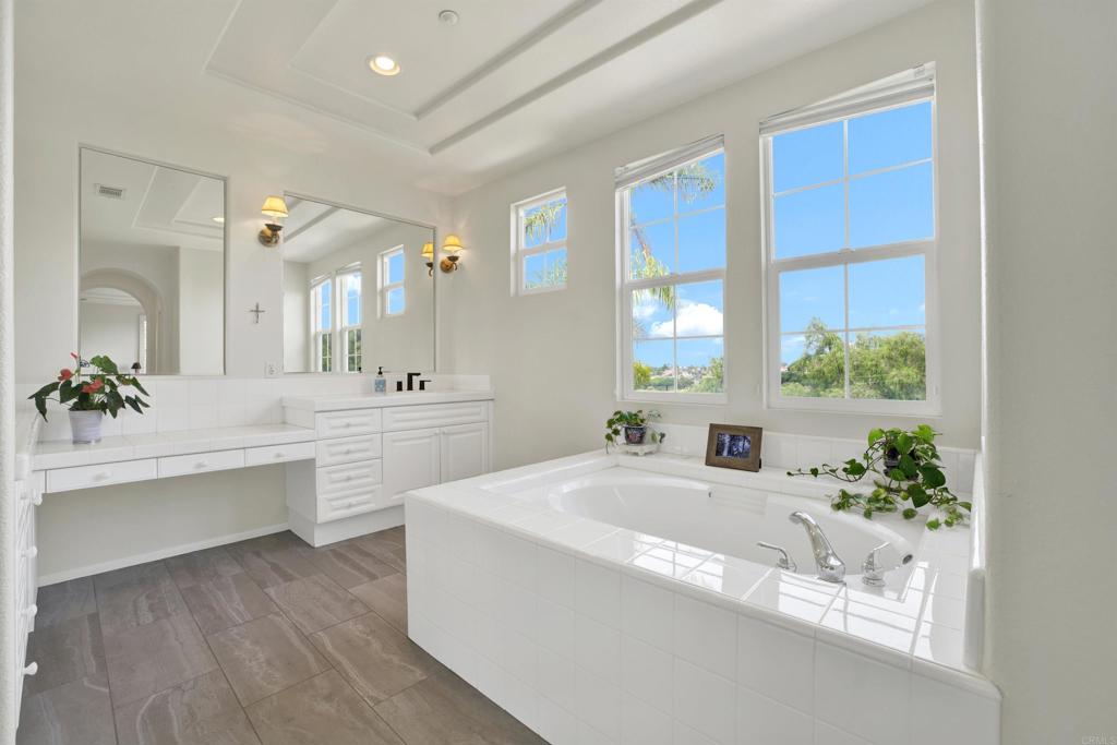 1551 Fairway - photo 13