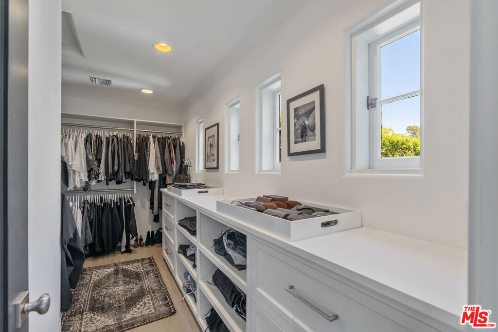 MLS #26857649 image #47