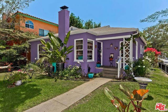 4365 Elenda Street photo 2