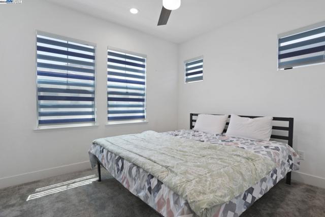 1205 S Ross Ct, Mountain House CA: https://media.crmls.org/mediaz/5f252c29-757d-4525-9205-128d392c9830.jpg