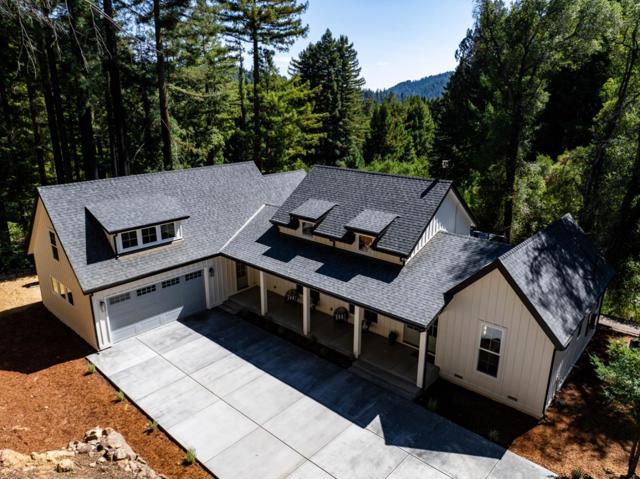 266 W Hilton Drive, Boulder Creek CA: https://media.crmls.org/mediaz/5f25da1a-5c64-421c-ad66-c21628161ed3.jpg