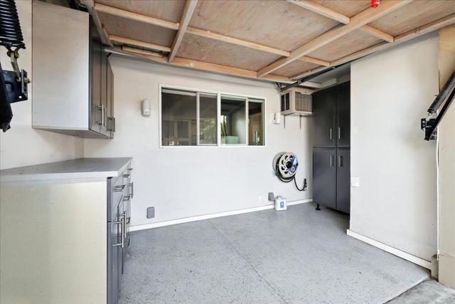 2211 Rock Street, Mountain View CA: https://media.crmls.org/mediaz/5f26c538-d7eb-472e-9a2f-fc7181e552b1.jpg