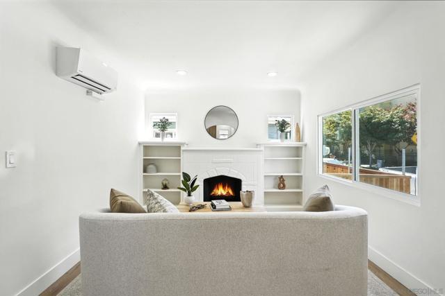 3912 Polk Ave, San Diego CA: https://media.crmls.org/mediaz/5f26d637-039d-4629-9198-57d865a510d0.jpg