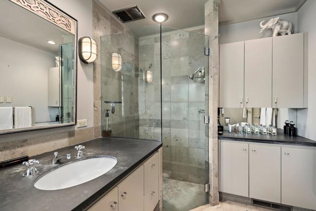 25 Toro Court, Portola Valley CA: https://media.crmls.org/mediaz/5f284bf0-ce9d-437d-a0d7-4af7d74e6acd.jpg
