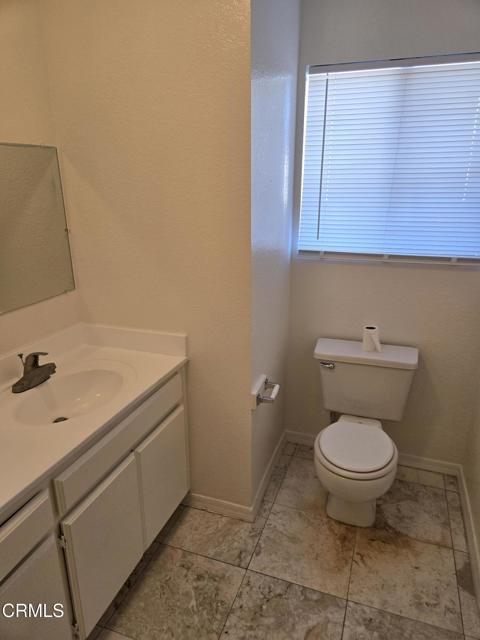 Detail Gallery Image 11 of 13 For 1822 Park Circle Dr, Lancaster,  CA 93535 - 3 Beds | 3 Baths
