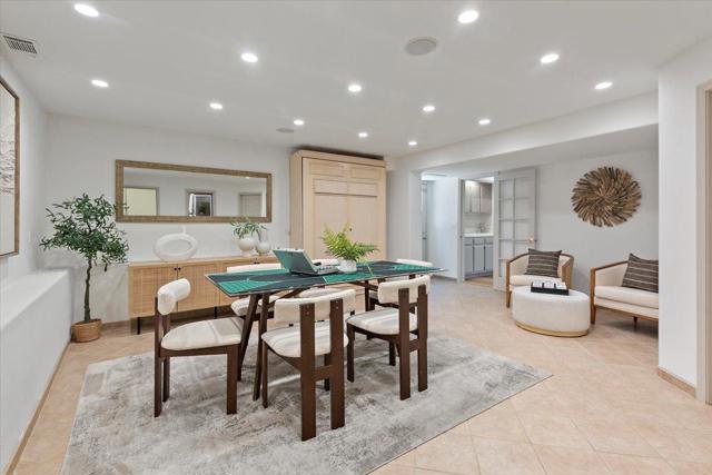 17095 Summit Way, Los Gatos CA: https://media.crmls.org/mediaz/5f29363b-4ec3-4d9e-bac6-69f4c3cd4b06.jpg