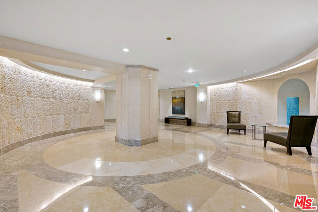 201 Ocean Avenue, Santa Monica CA: https://media.crmls.org/mediaz/5f2a9080-4790-431a-87b6-16d1c1b5a613.jpg