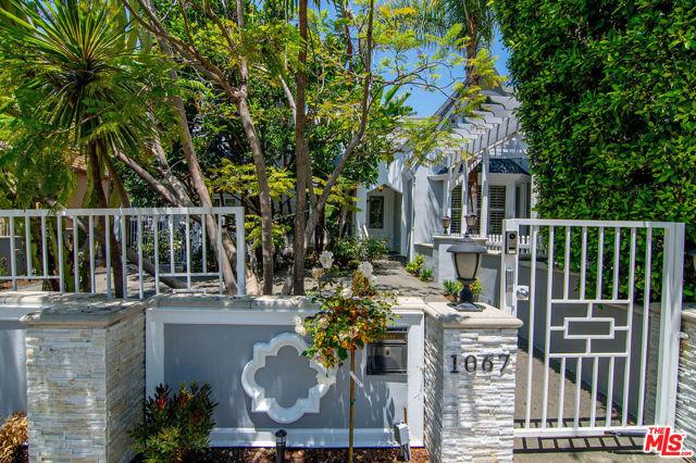 1067 Hi Point Street, Los Angeles CA: https://media.crmls.org/mediaz/5f2ae6e4-c9dd-4131-9bfe-2022c0d7e42b.jpg