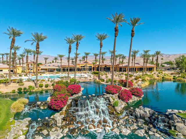 2 Bed Home for Sale in Palm Desert, California
