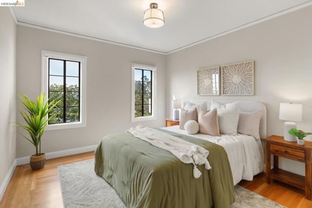 Image 18 of 30 For 22 Windsor Ave