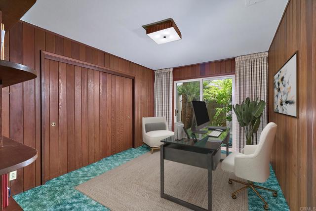 3190 Falcon Drive, Carlsbad CA: https://media.crmls.org/mediaz/5f2c6e64-34bc-4547-9175-b583f7c90660.jpg