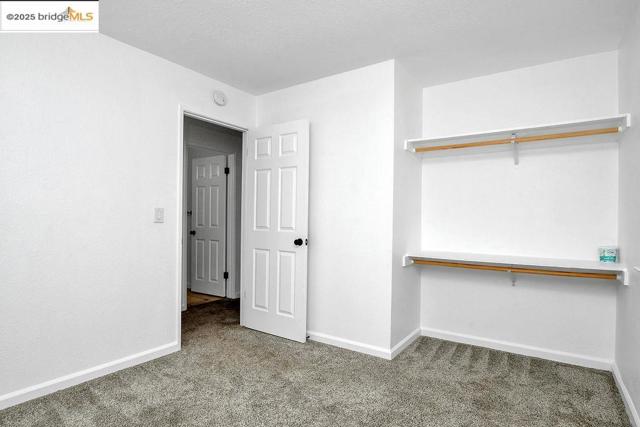 738 Valley Green Dr, Brentwood CA: https://media.crmls.org/mediaz/5f2cdcbe-8dd4-41c8-86ca-0d521f613983.jpg