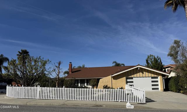 6301 Pisces Street, Agoura Hills CA: https://media.crmls.org/mediaz/5f2d8b54-1879-4edb-bc95-54f144e71151.jpg