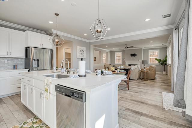 Image 24 of 60 For 5529 Mountain Ridge Way