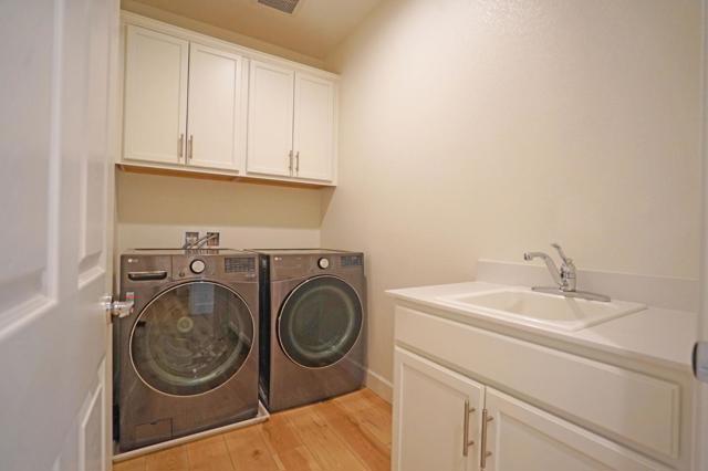 4124 Maddy Avenue, Tracy CA: https://media.crmls.org/mediaz/5f2e5039-1ced-4136-b3c6-e2d78d1c3877.jpg