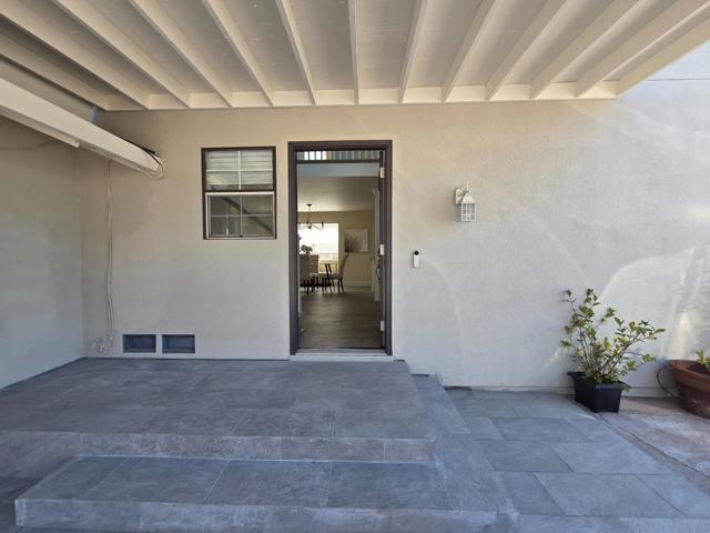 Image 3 of 59 For 403 Avenida Del Roble