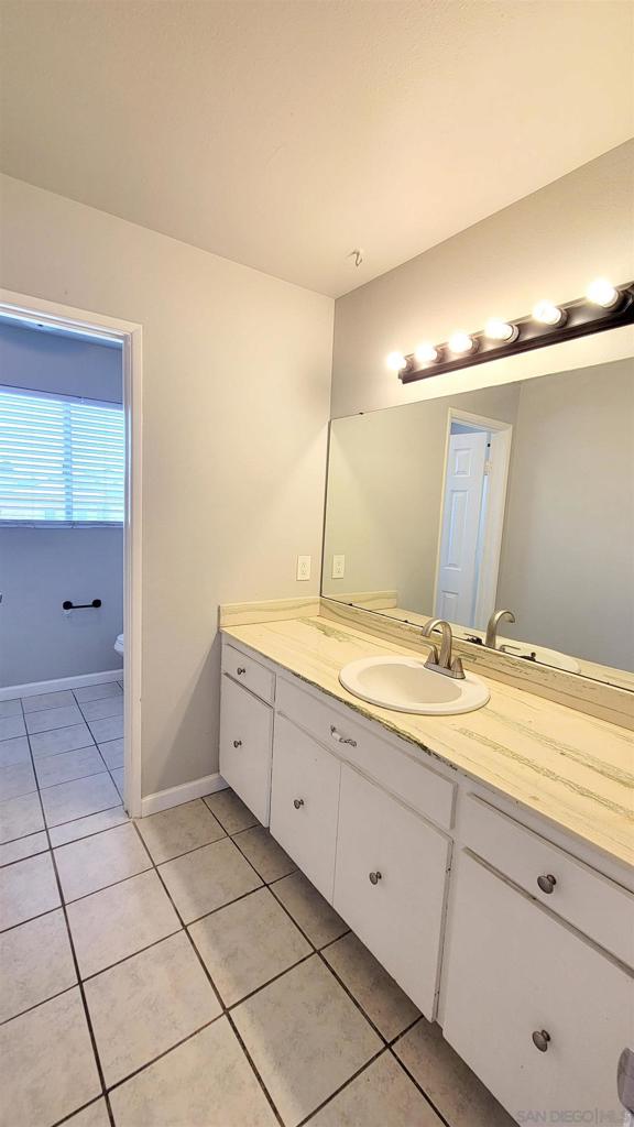 806 4th - photo 11