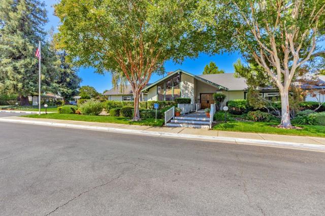 177 Quail Hallow Drive, San Jose CA: https://media.crmls.org/mediaz/5f307060-b895-42aa-95f1-35e89ef06ce2.jpg