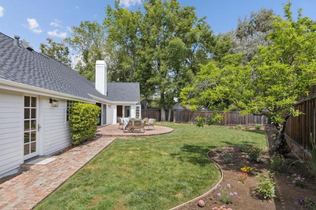 655 Berry Avenue, Los Altos CA: https://media.crmls.org/mediaz/5f310f82-d1d6-4b87-a7a2-aae0cac666c5.jpg
