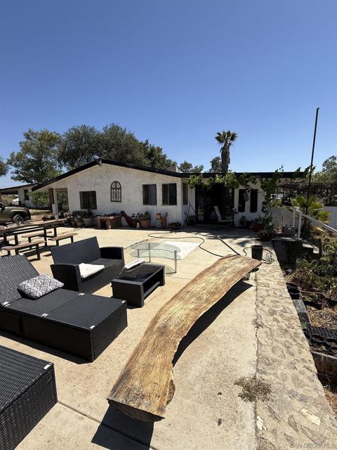 Details for 25675 Potrero Park Dr, Potrero, CA 91963