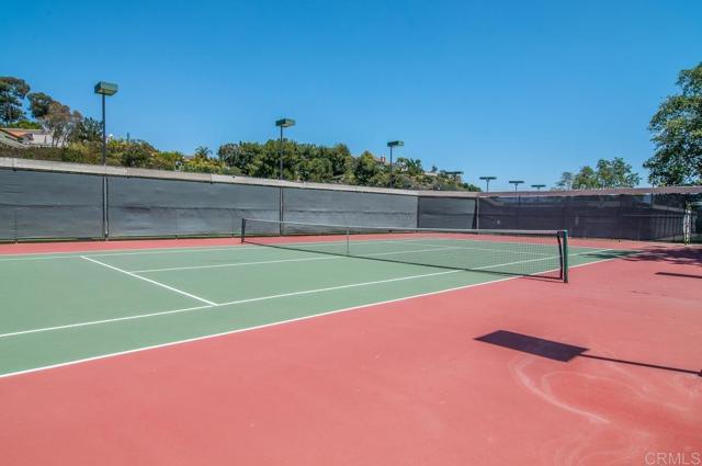 6544 Caminito Northland, La Jolla CA: https://media.crmls.org/mediaz/5f34711c-427d-4e0e-9409-1645bb0668cc.jpg