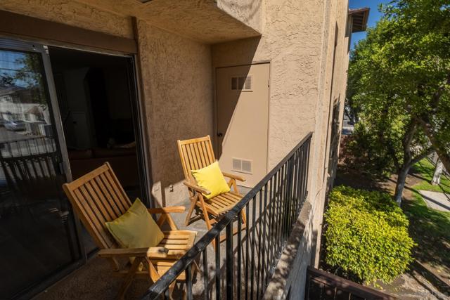 1168 Decker St, El Cajon, California 92019, 2 Bedrooms Bedrooms, ,2 BathroomsBathrooms,Condominium,For Sale,Decker St,250021007SD