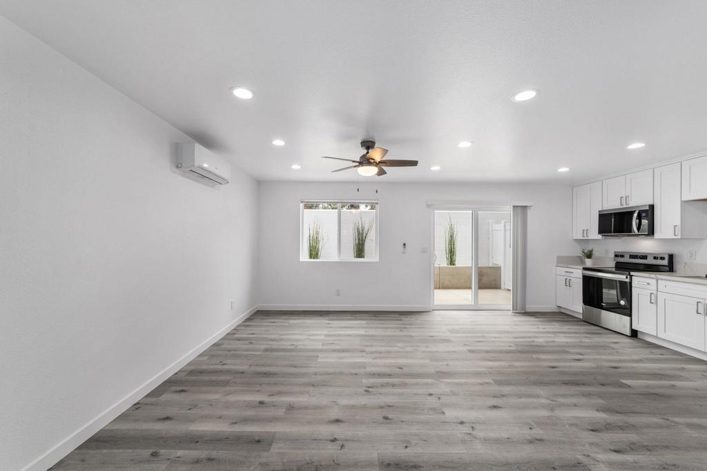 MLS #250034510SD img 8