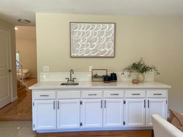 Image 6 of 7 For 762 Los Pinos Place