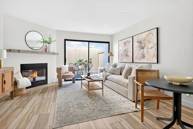 Detail Gallery Image 5 of 25 For 3784 Pershing Ave #2,  San Diego,  CA 92104 - 2 Beds | 1/1 Baths